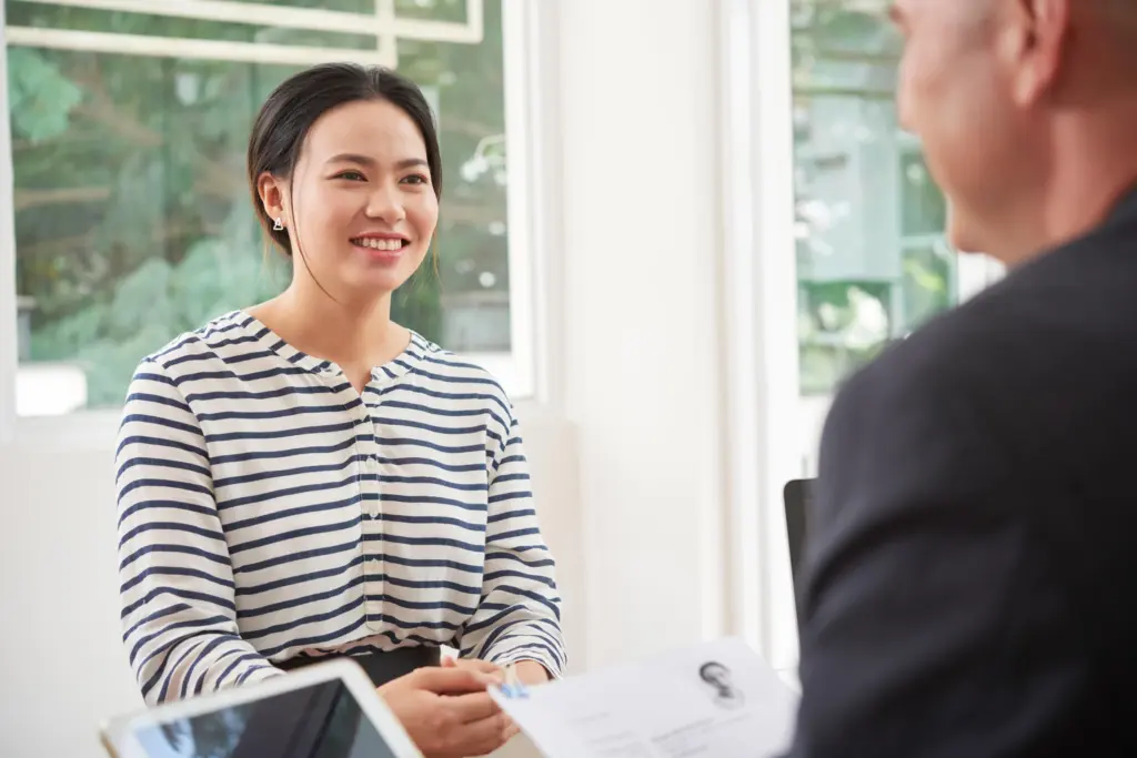 woman business interview (1)