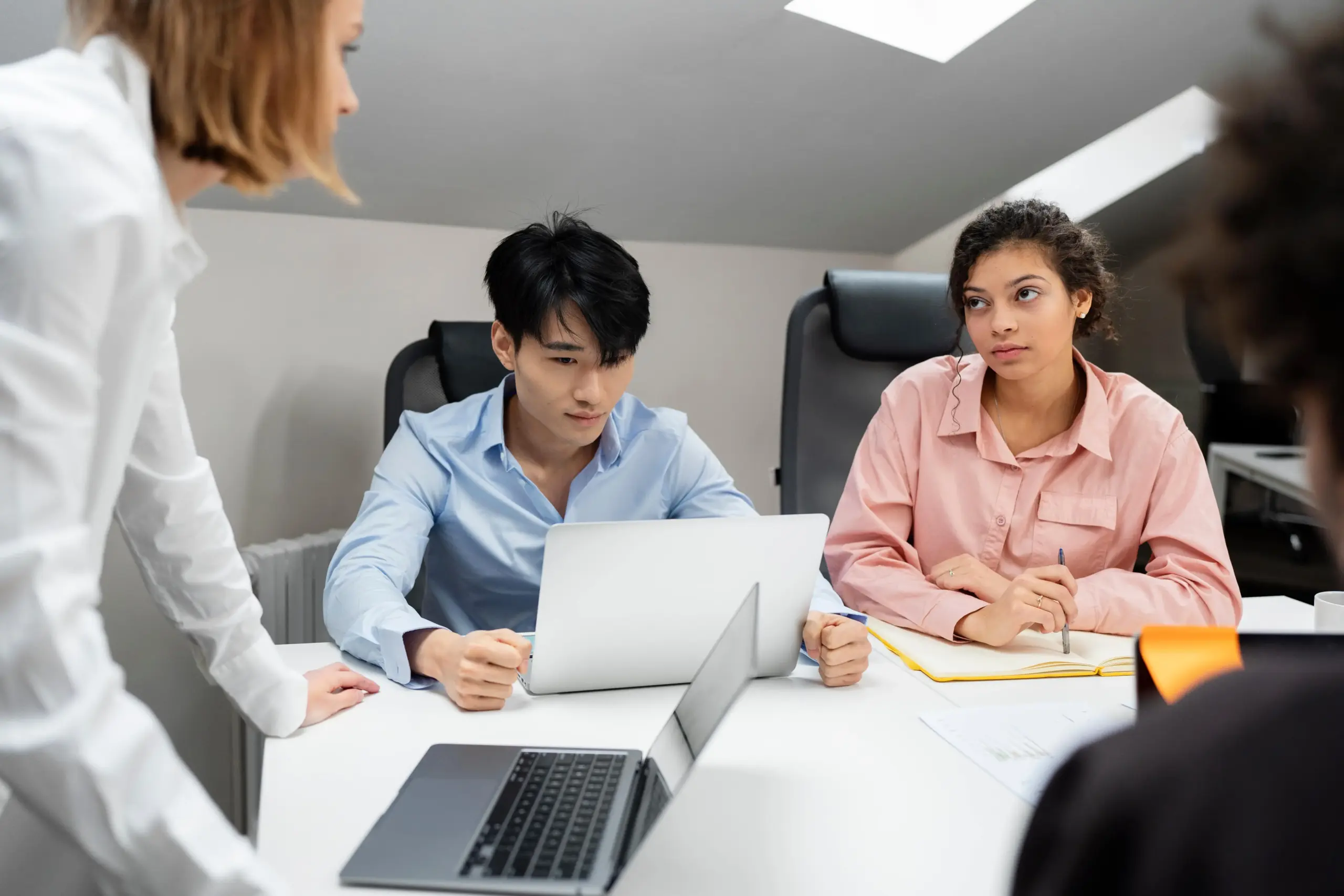 workplace violence taking place colleagues (1)