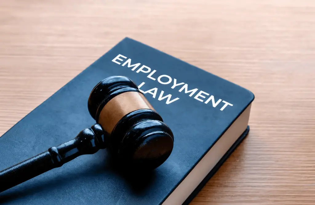employment law gavel on desk (1)